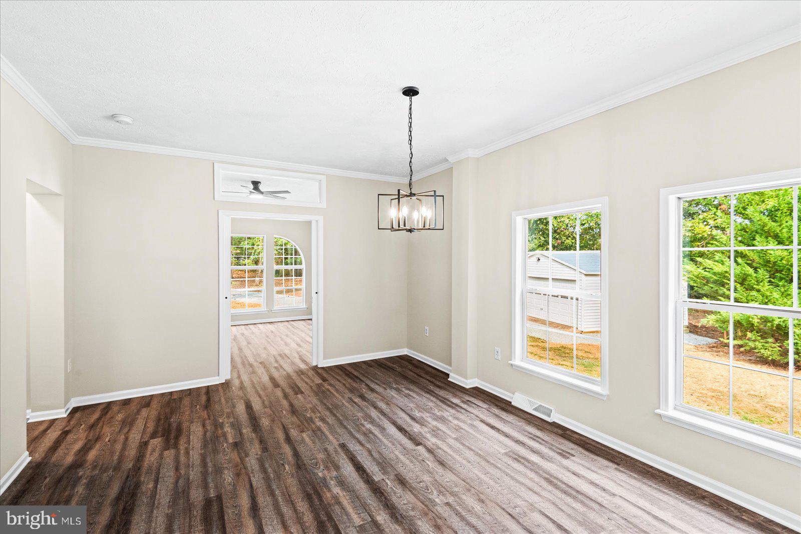 17515 LAKEMONT DRIVE