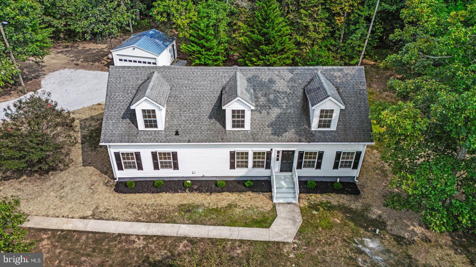 17515 LAKEMONT DRIVE