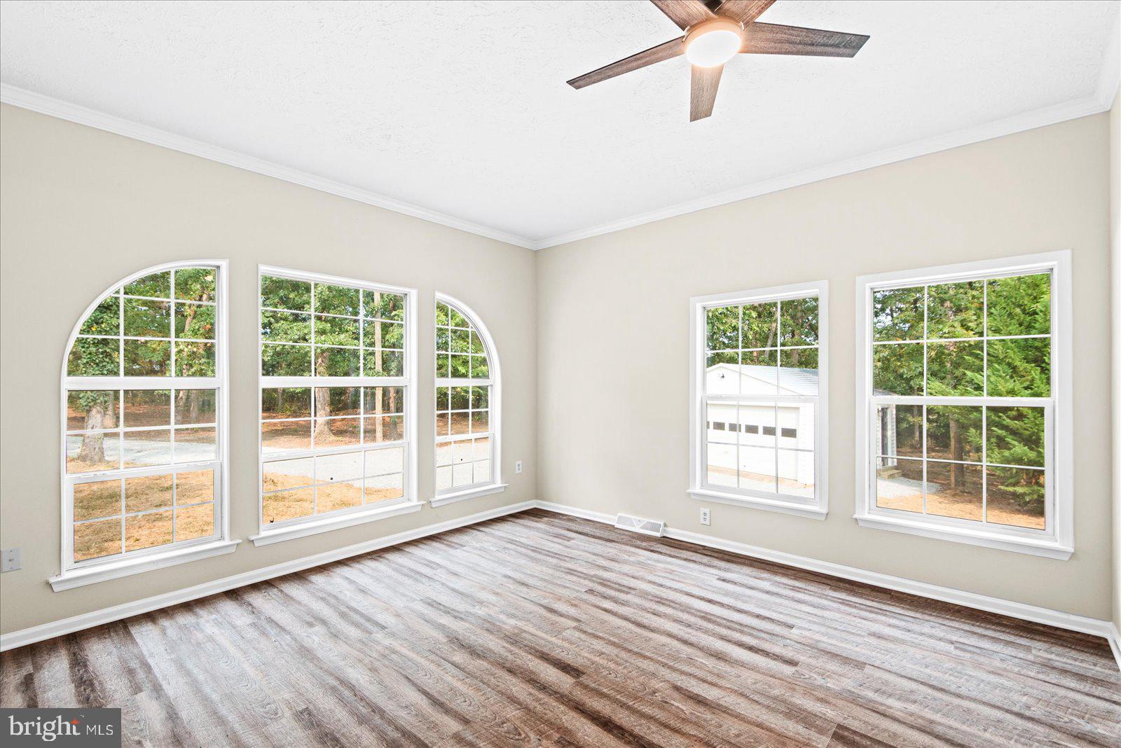 17515 LAKEMONT DRIVE