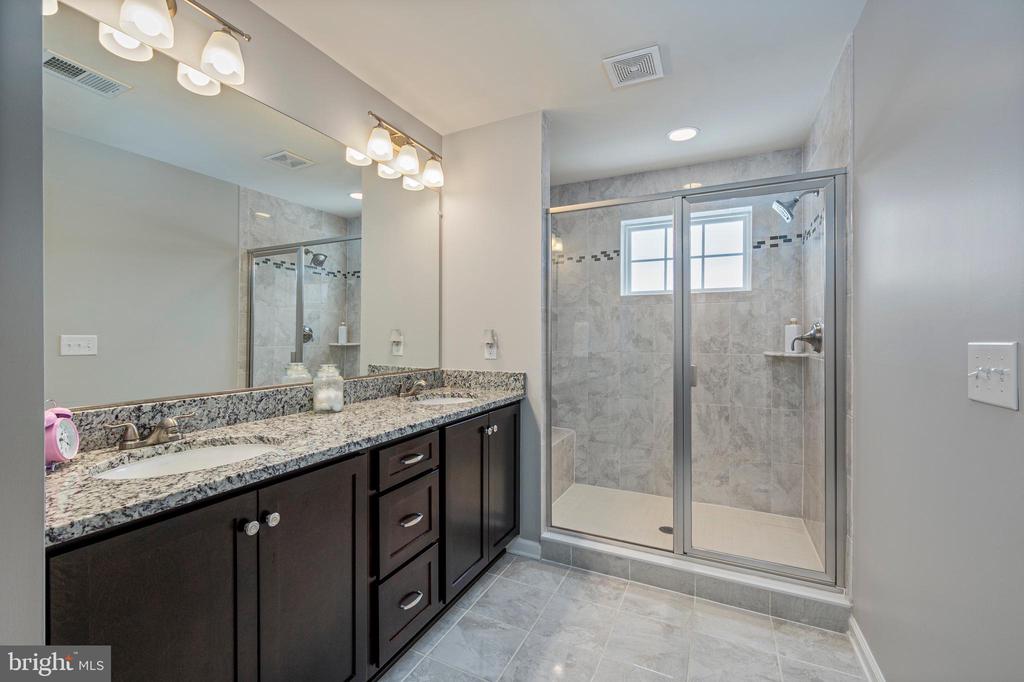 1203 Ramble Dr