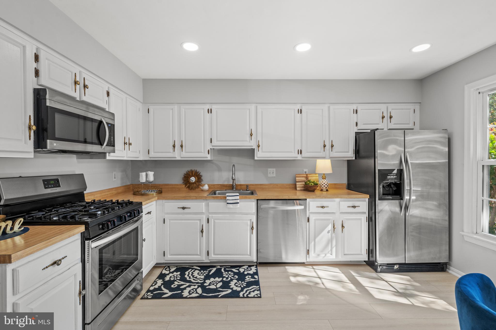 7863 Painted Daisy Dr