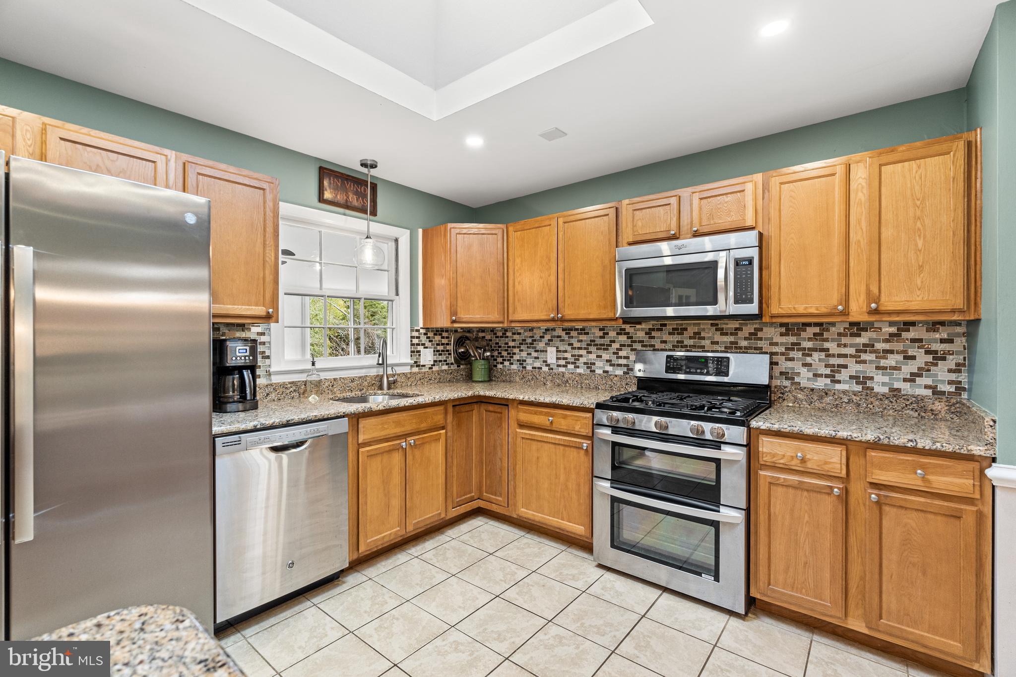 8011 Candlewood Dr