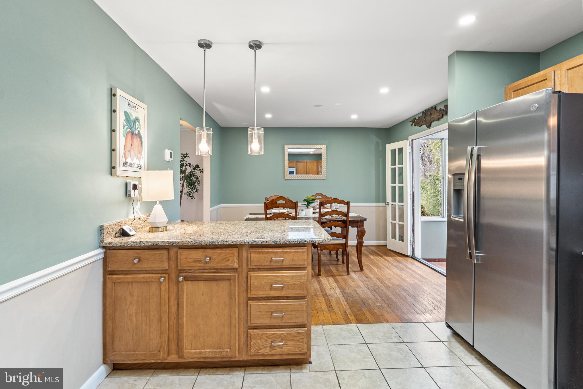 8011 Candlewood Dr