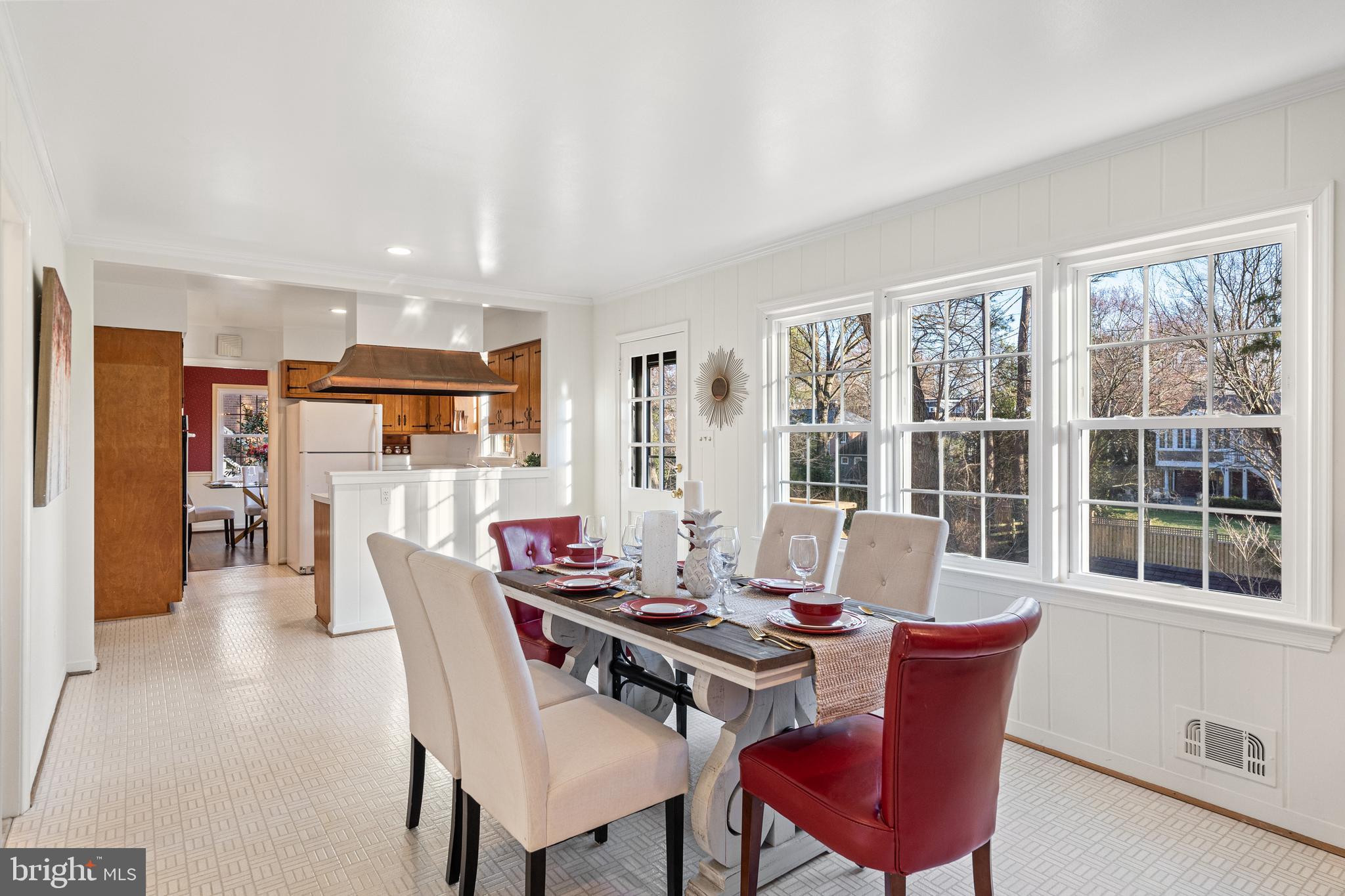 1001 Dalebrook Dr