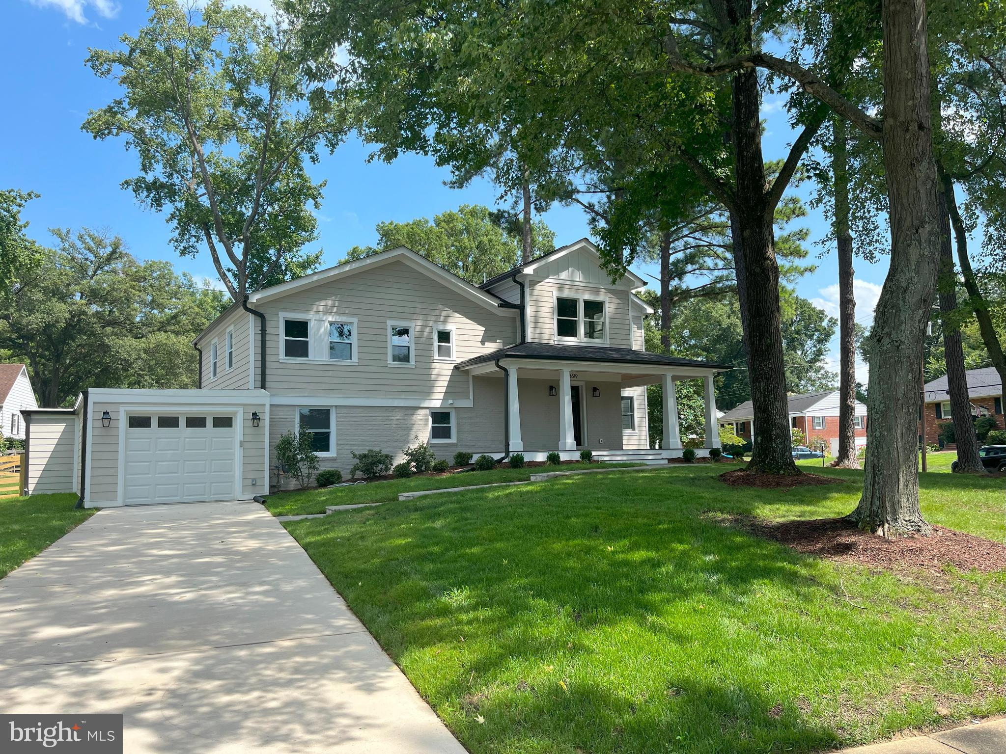 8619 Cushman Pl