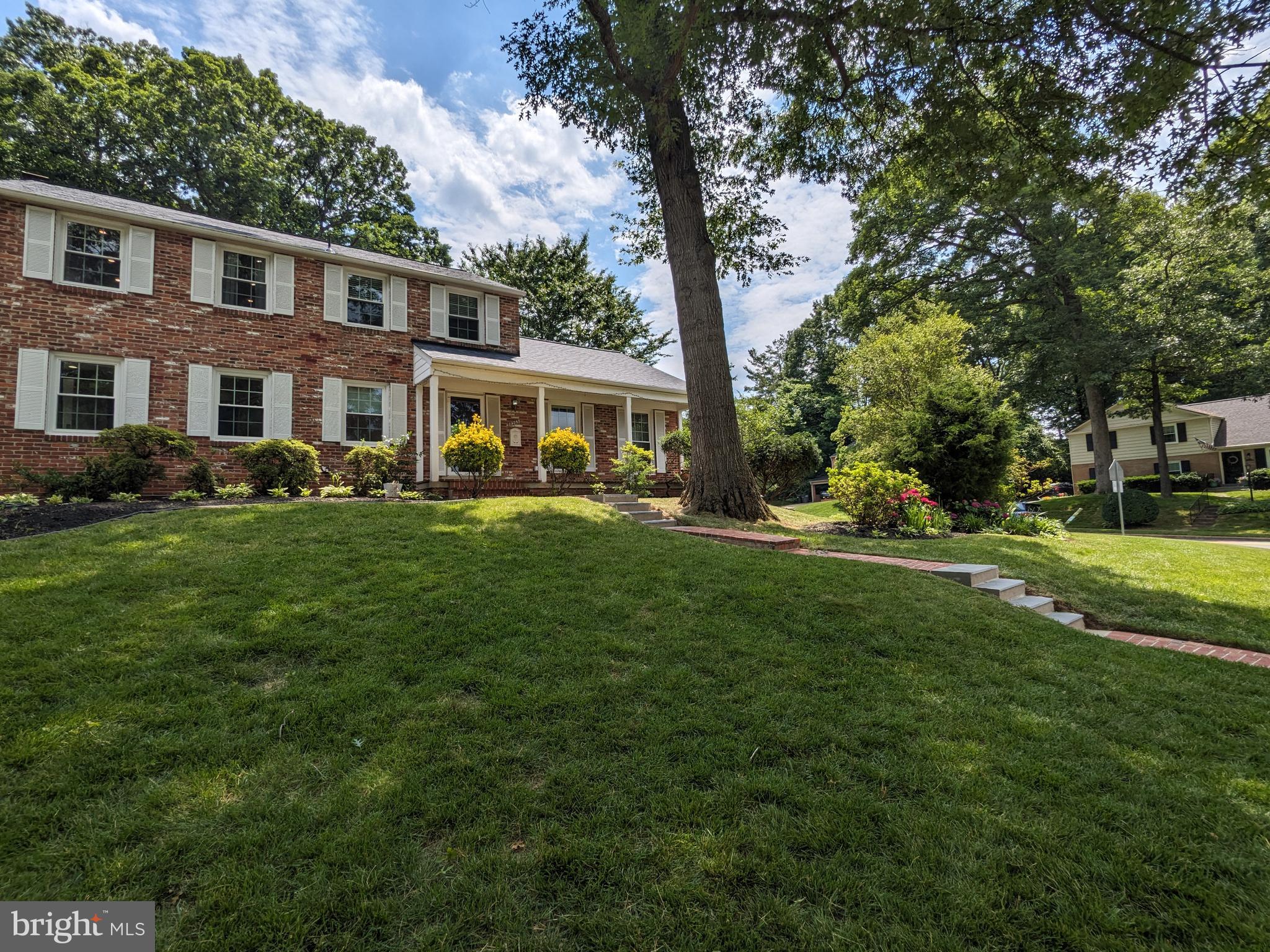 8263 TOLL HOUSE RD