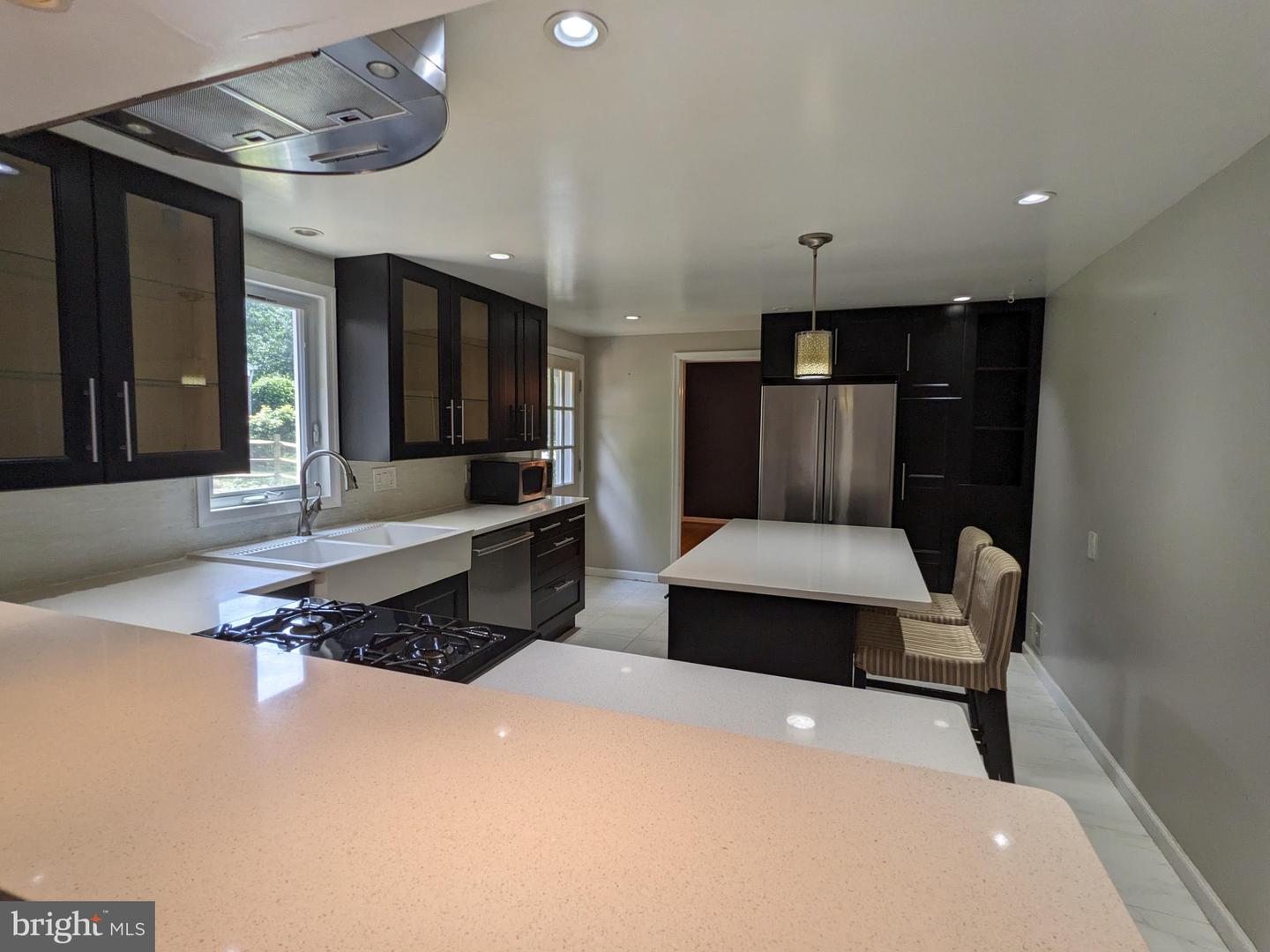 8263 TOLL HOUSE RD