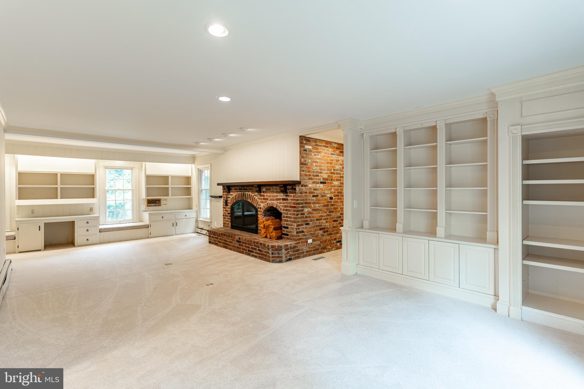 11635 BLUE RIDGE LN