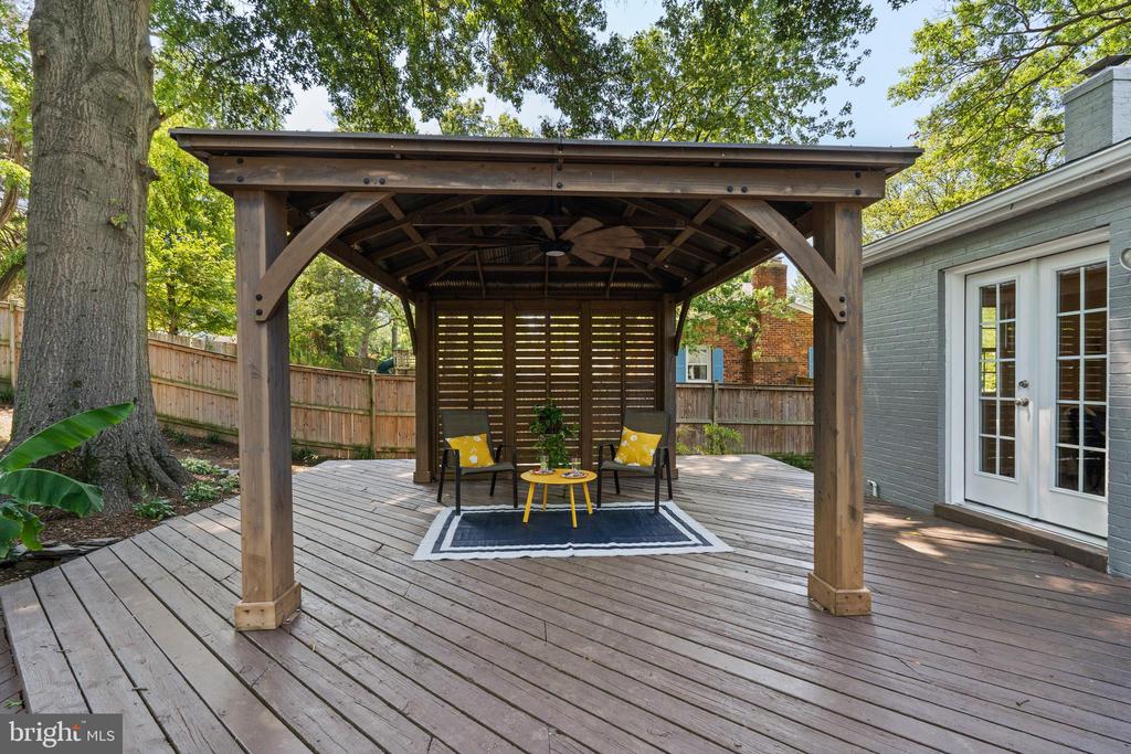 1066 Dalebrook Dr