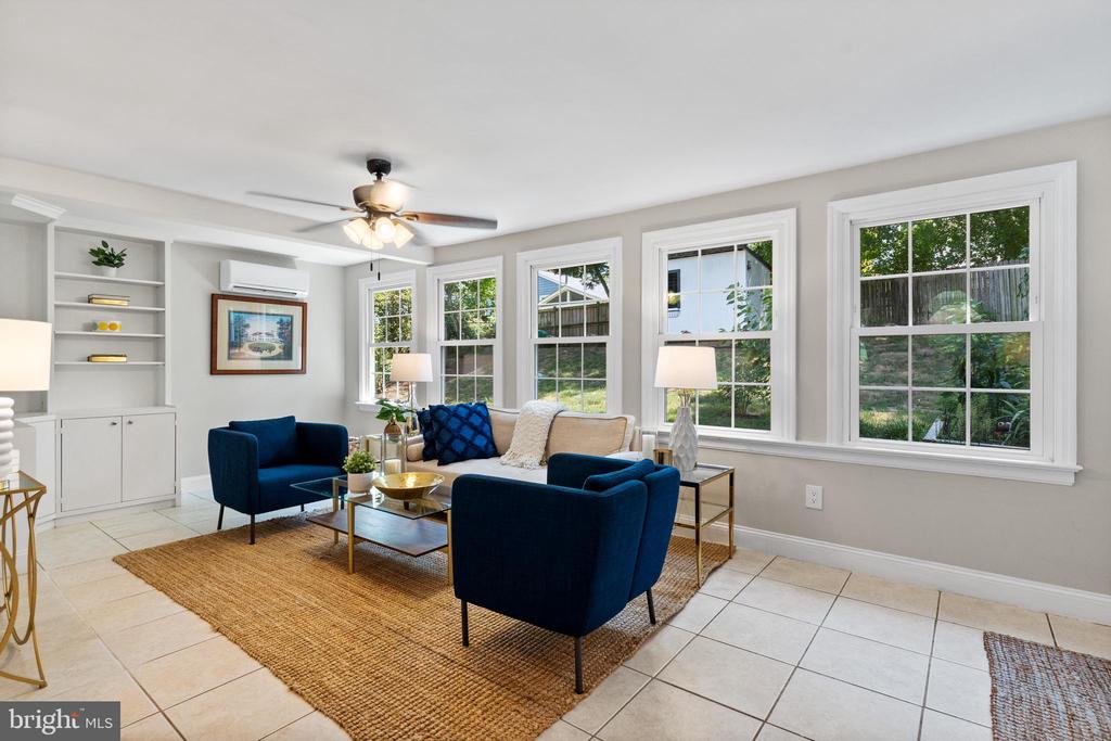 1066 Dalebrook Dr