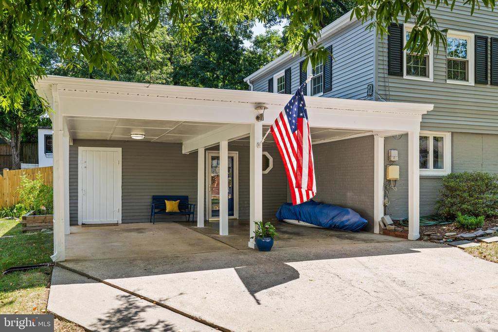 1066 Dalebrook Dr