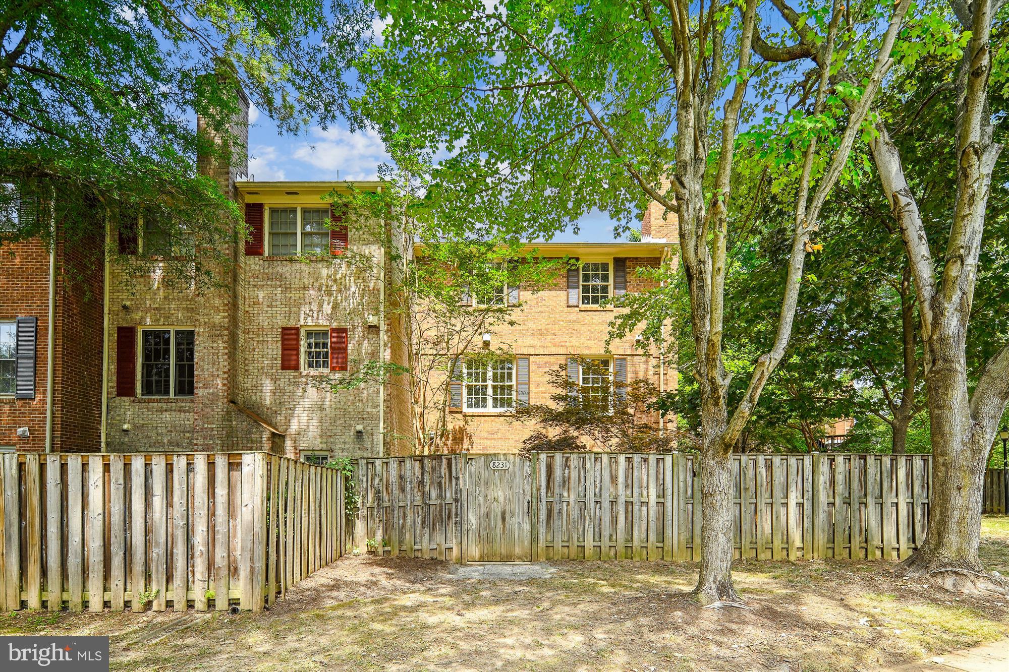 8231 Cedar Landing Ct