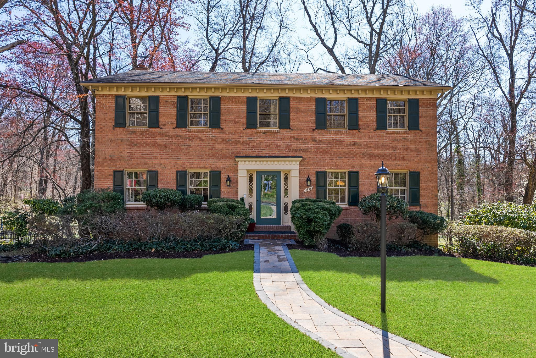 1631 Courtland Rd