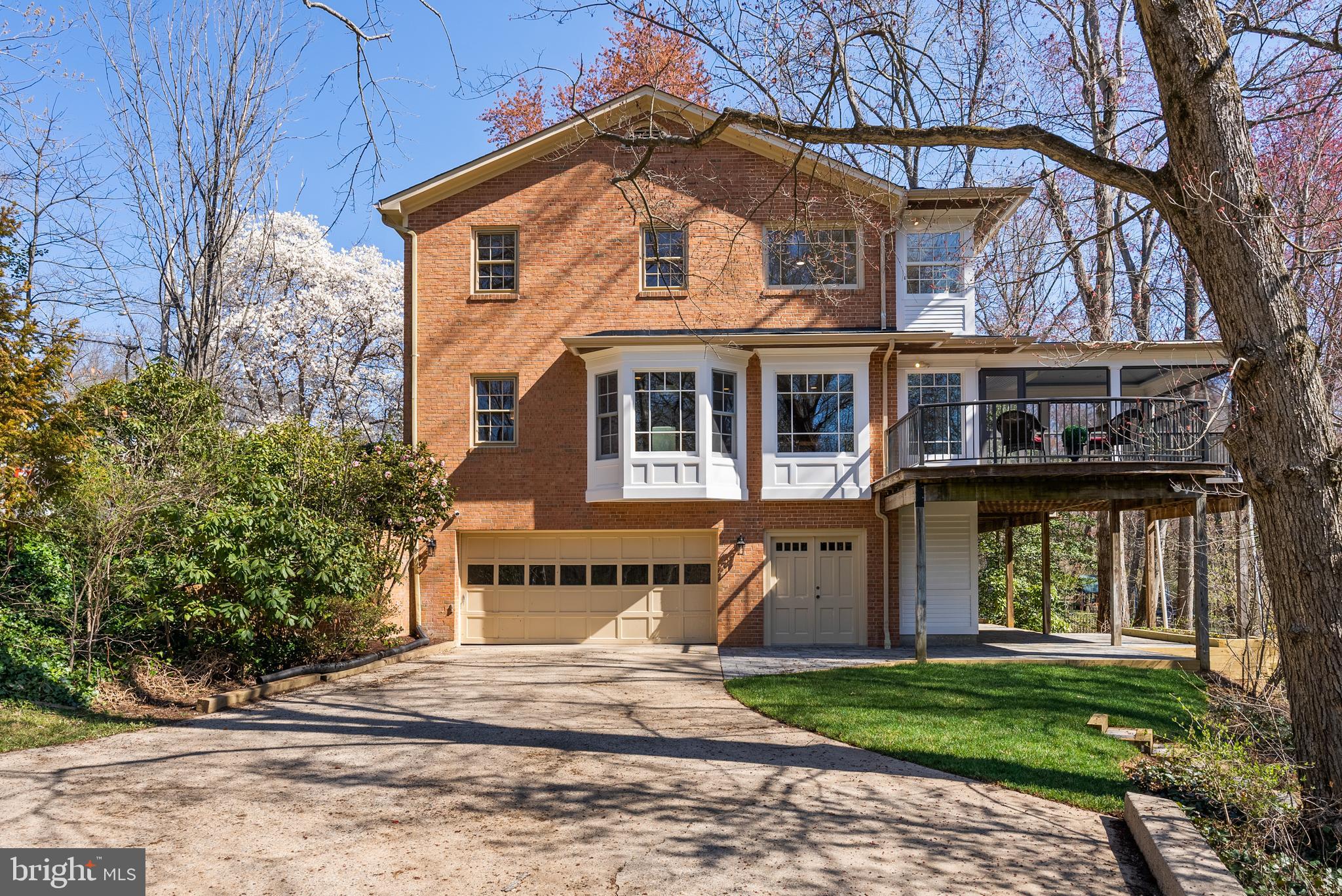 1631 Courtland Rd
