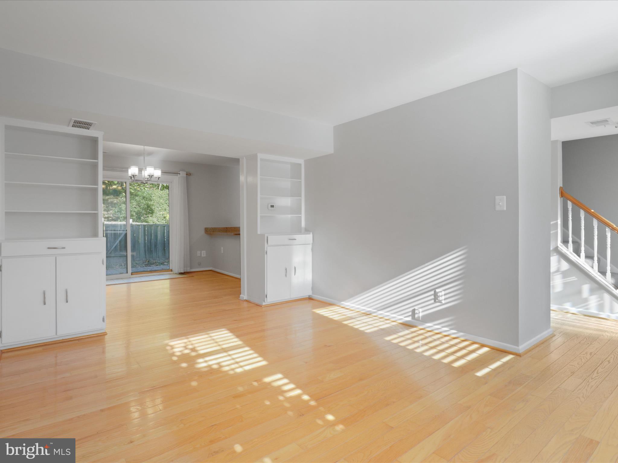 8315 Uxbridge Ct
