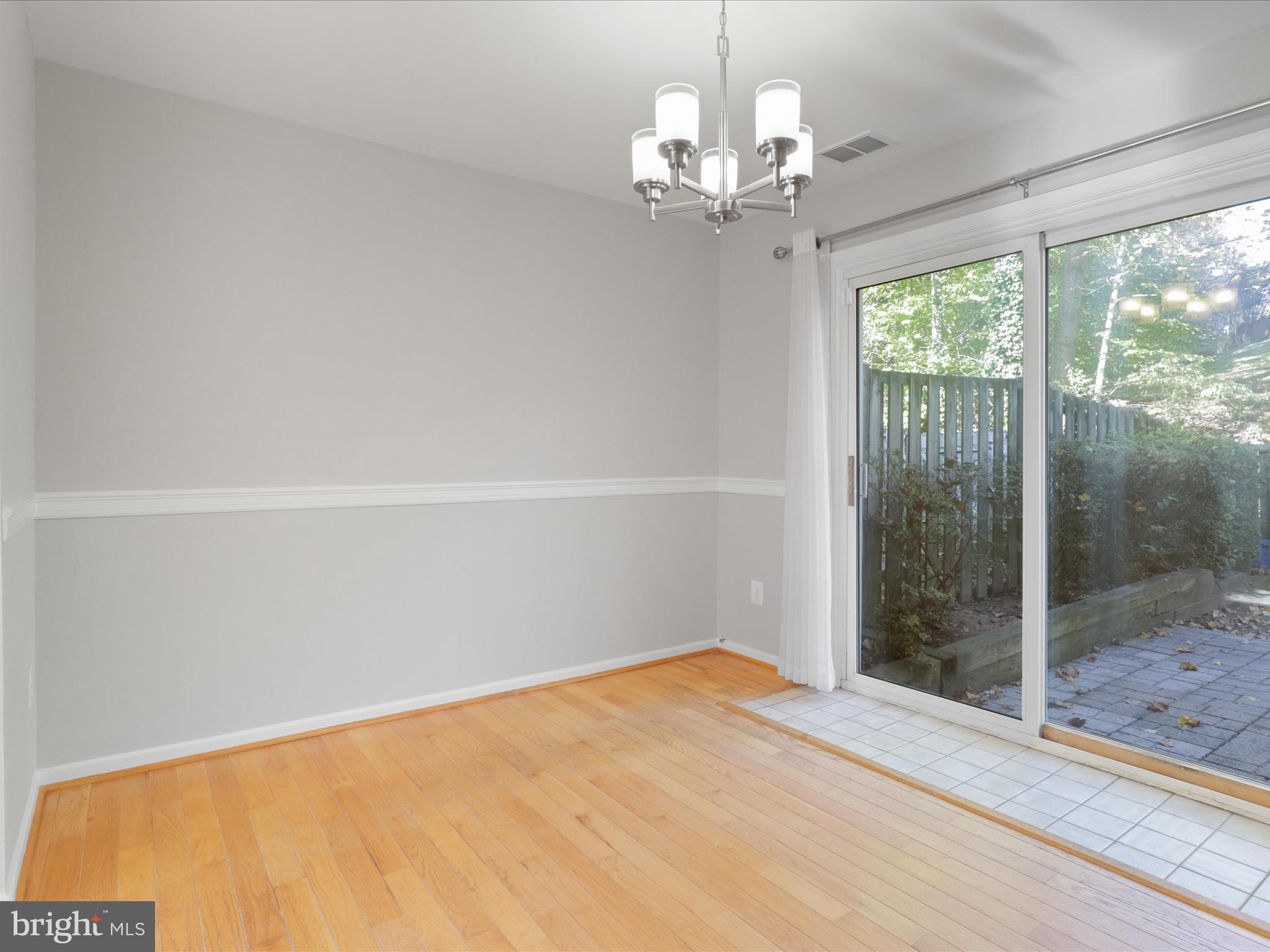 8315 Uxbridge Ct