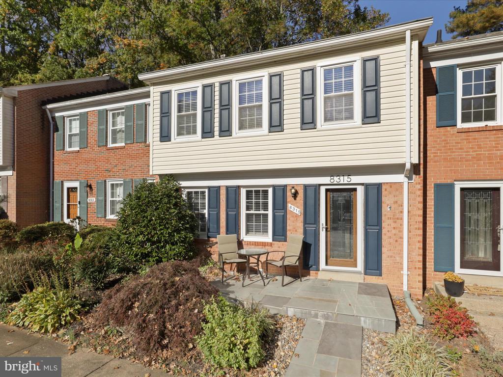 8315 Uxbridge Ct