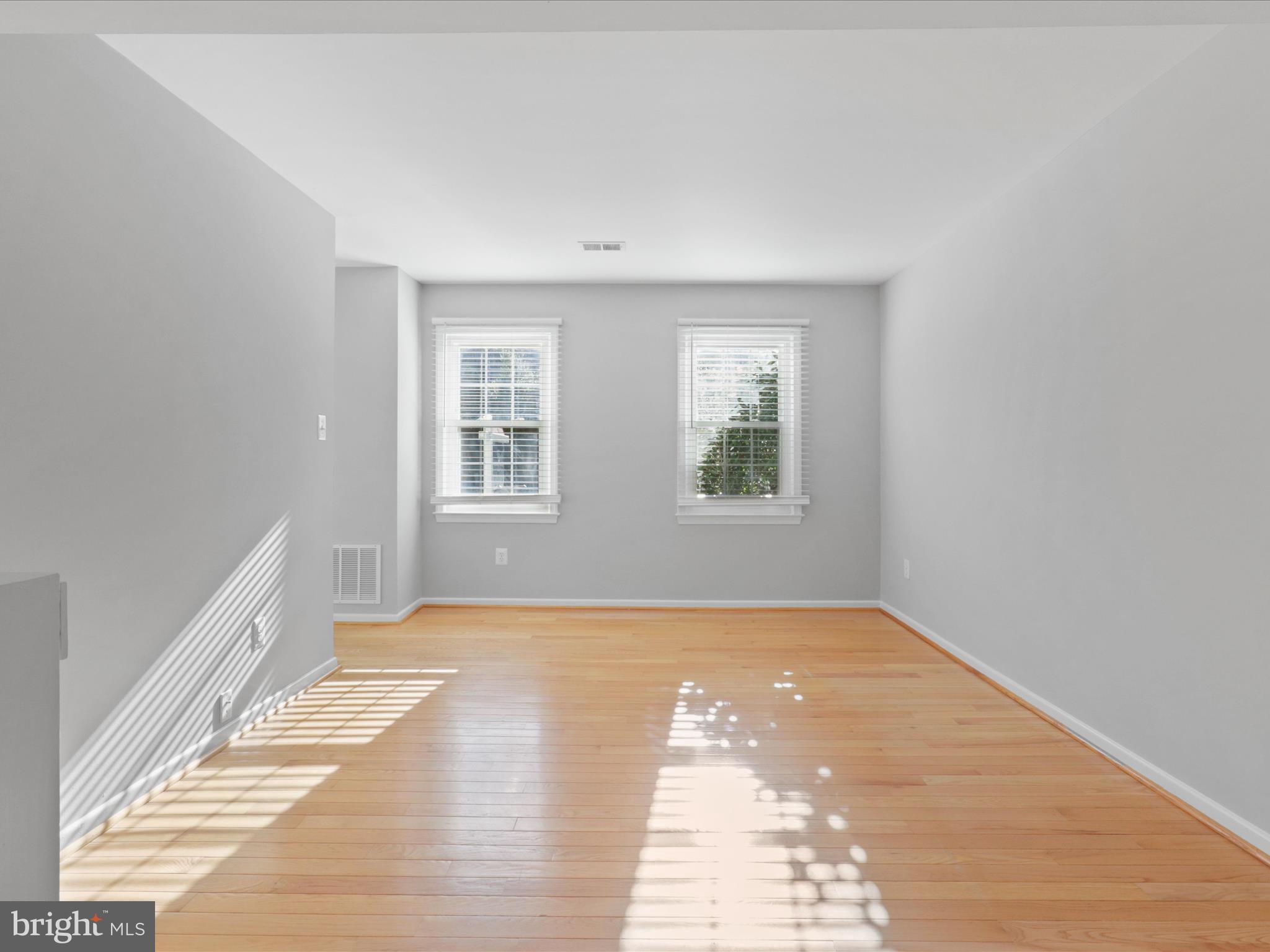 8315 Uxbridge Ct