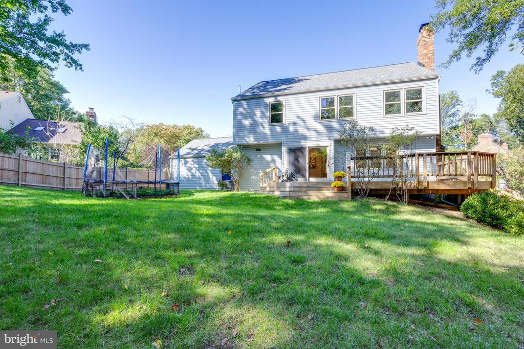 8425 Golden Aspen Ct