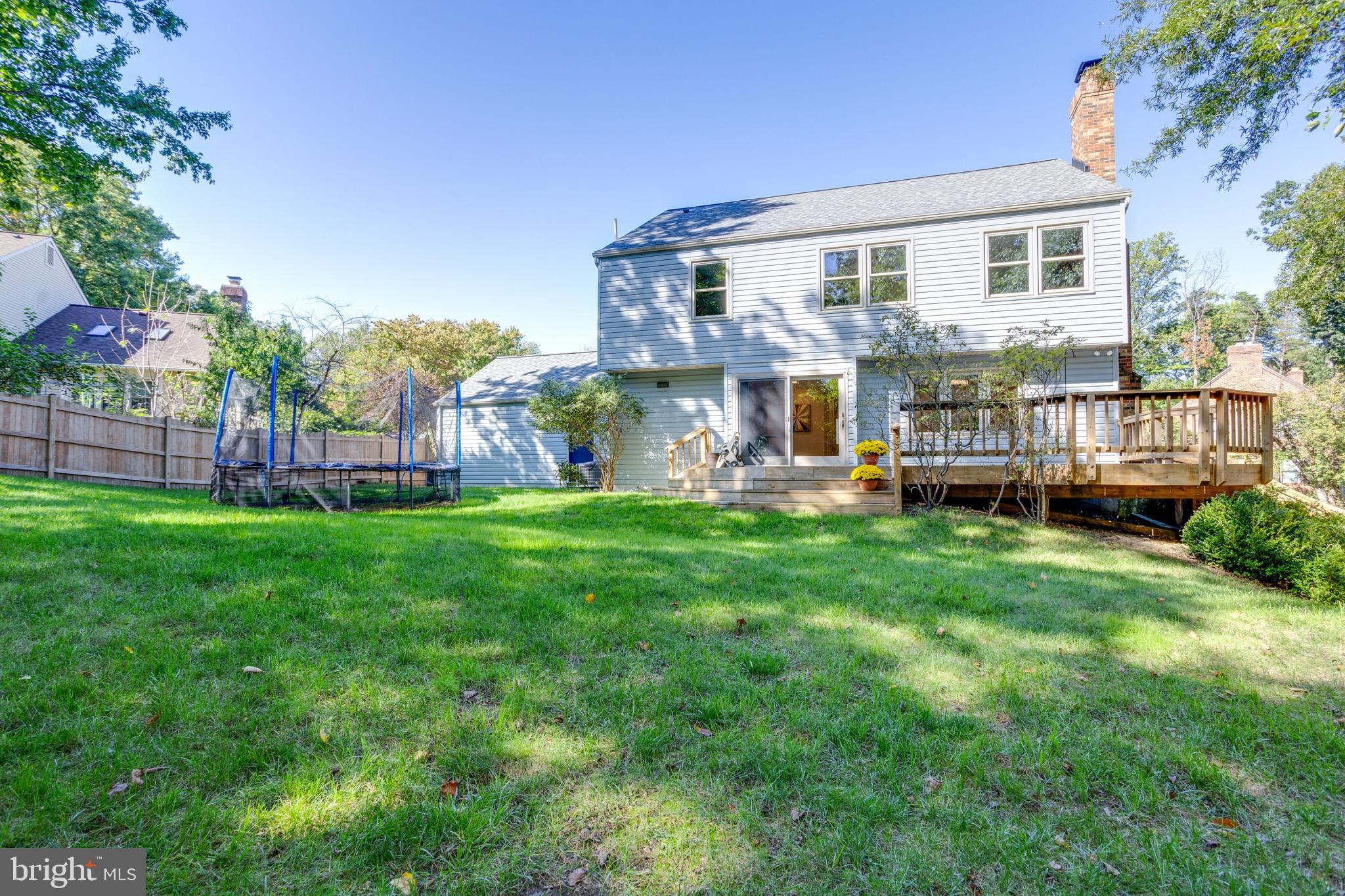8425 Golden Aspen Ct