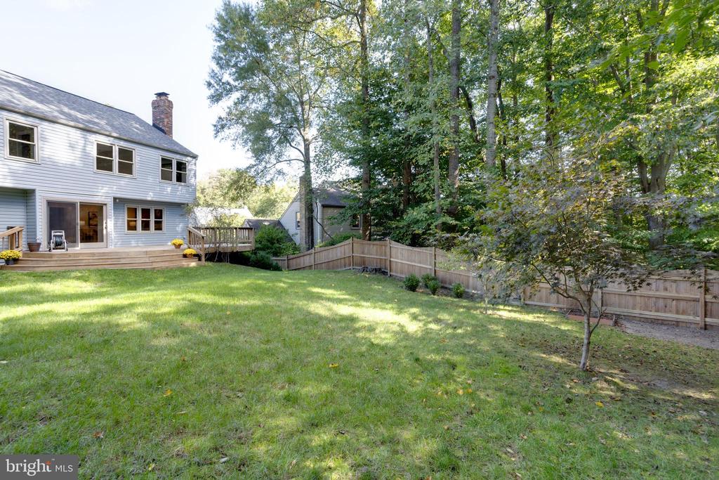8425 Golden Aspen Ct