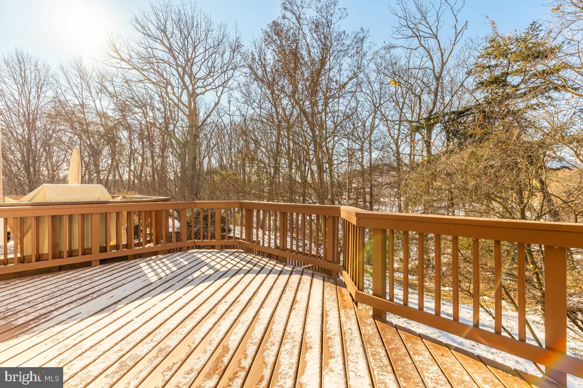 5710 Ridge View Dr
