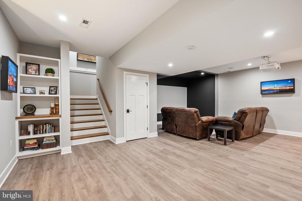 5315 Nutting Dr