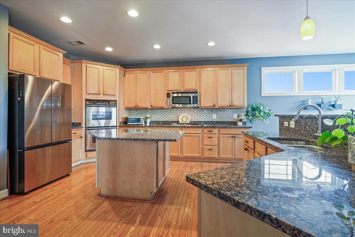 8727 FLOWERING DOGWOOD LN