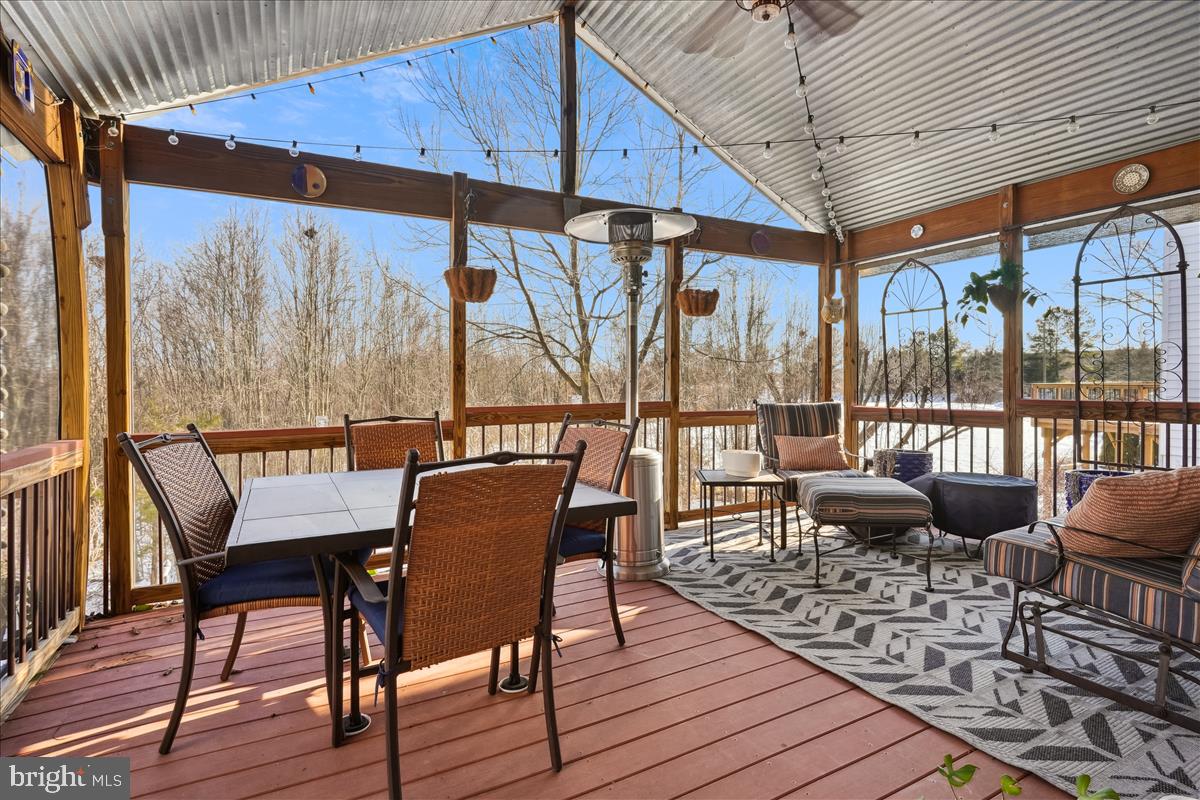 8727 FLOWERING DOGWOOD LN