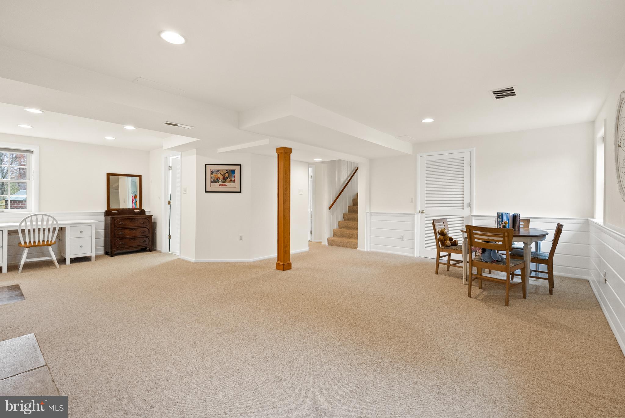 913 Croton Dr