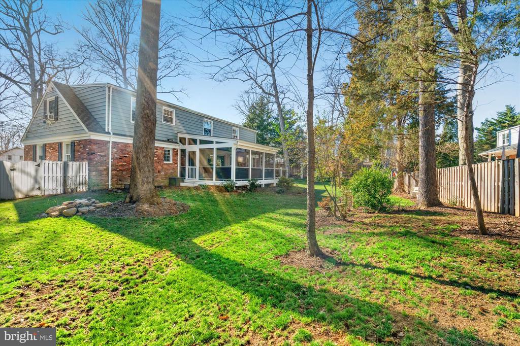 3808 Westgate Dr