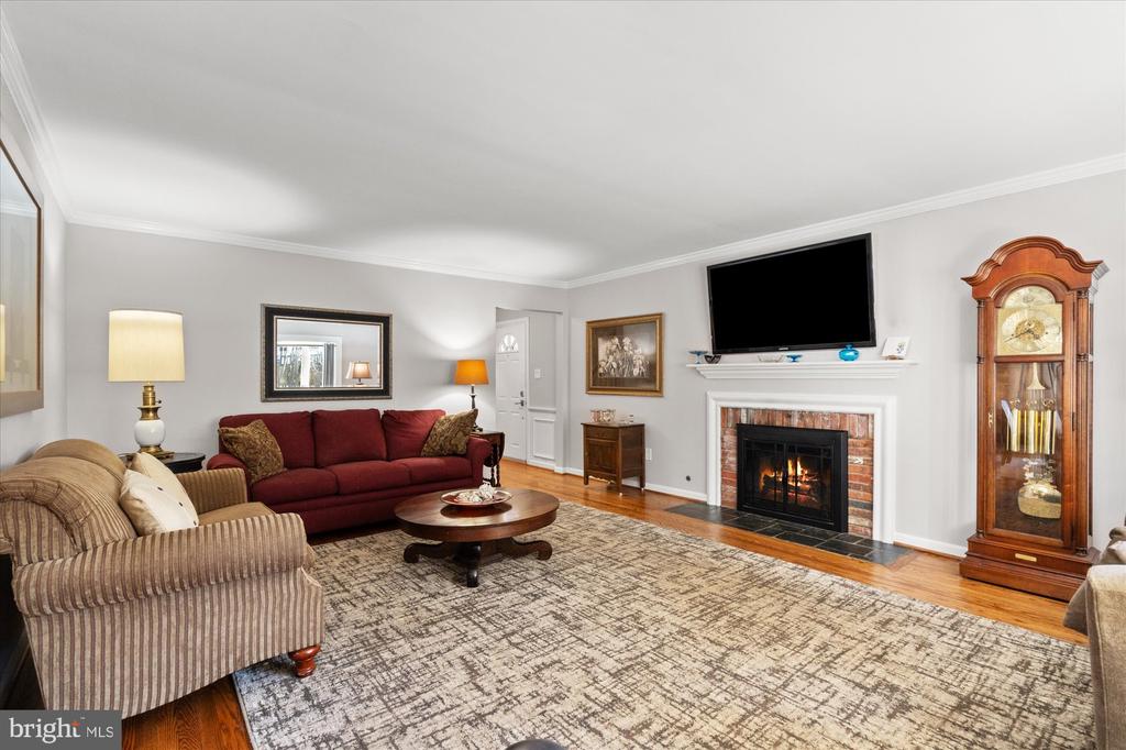 3808 Westgate Dr