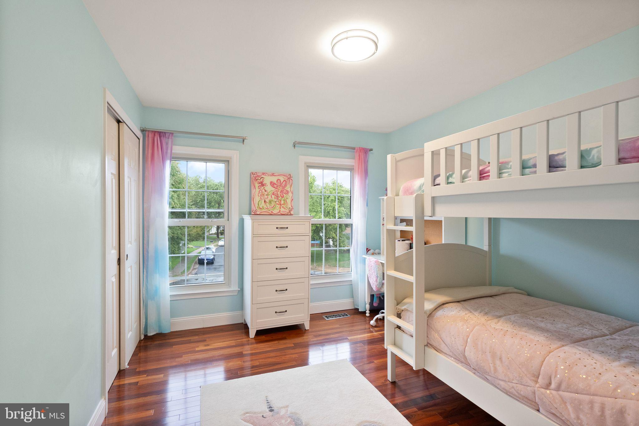 9121 Silver Pointe Way