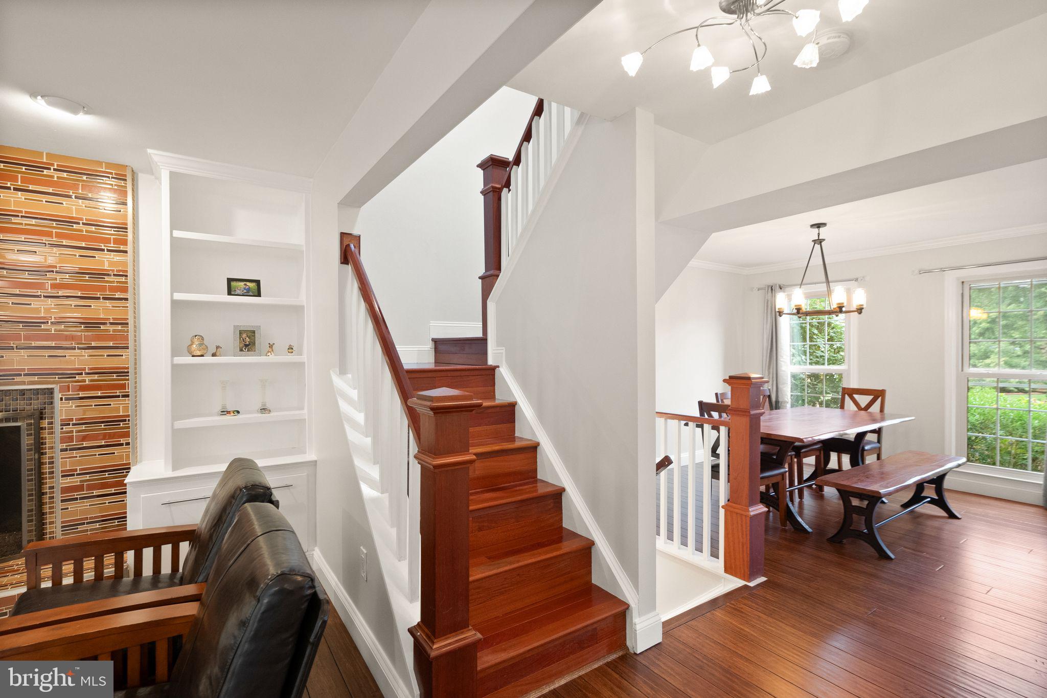 9121 Silver Pointe Way