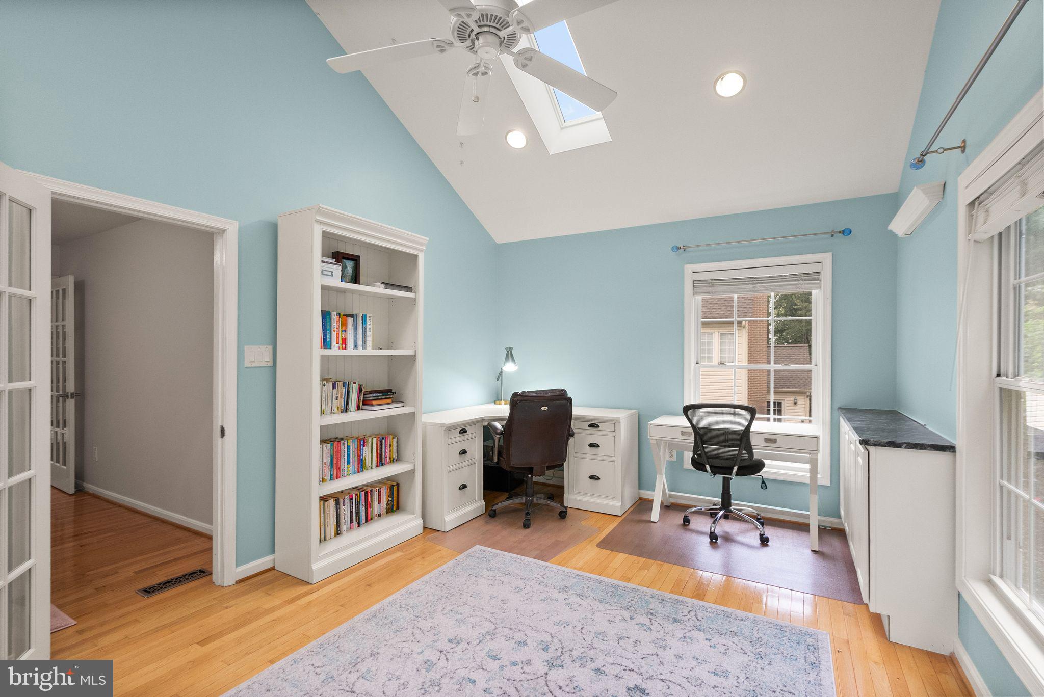 9121 Silver Pointe Way