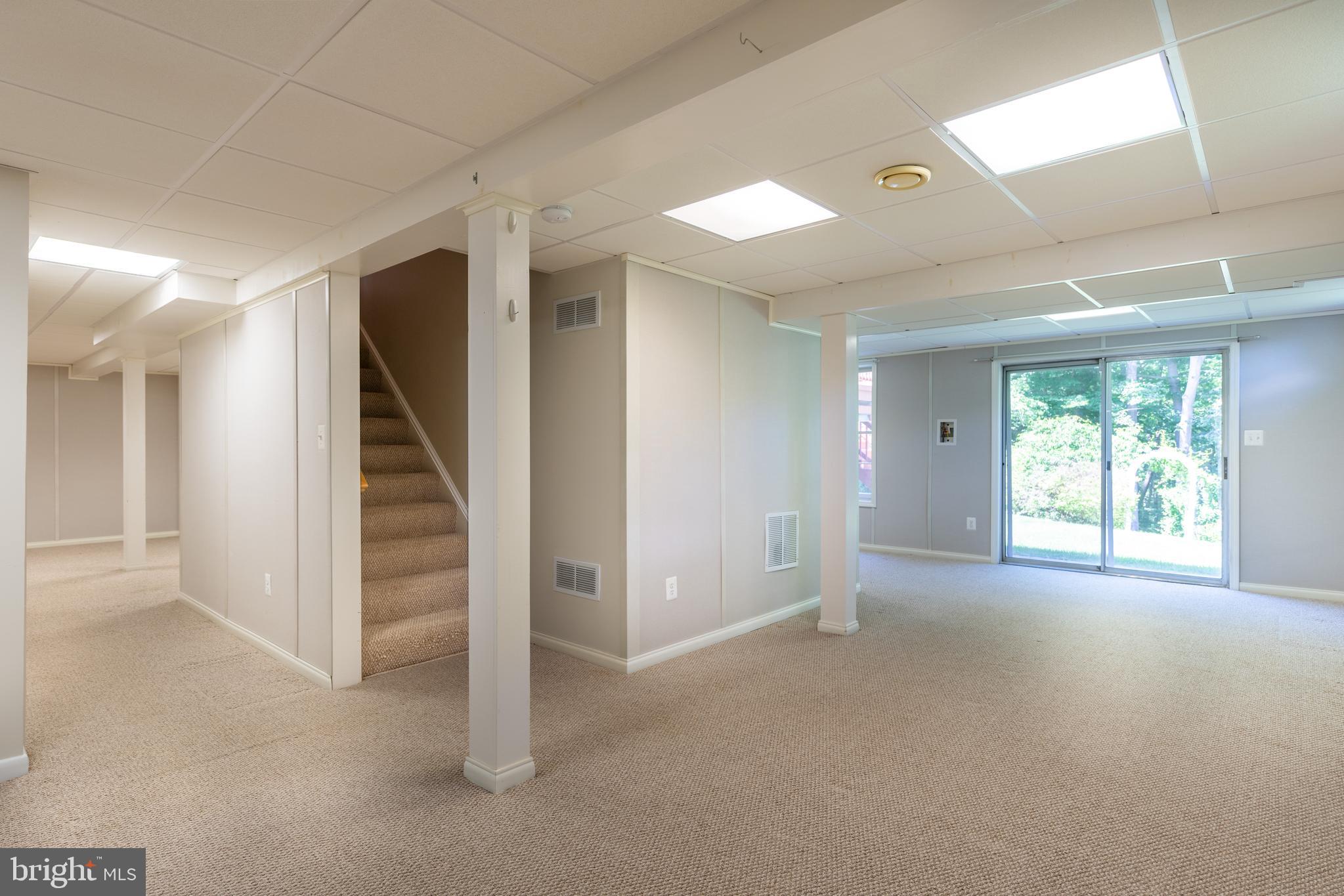 8103 Little Ridge Ln