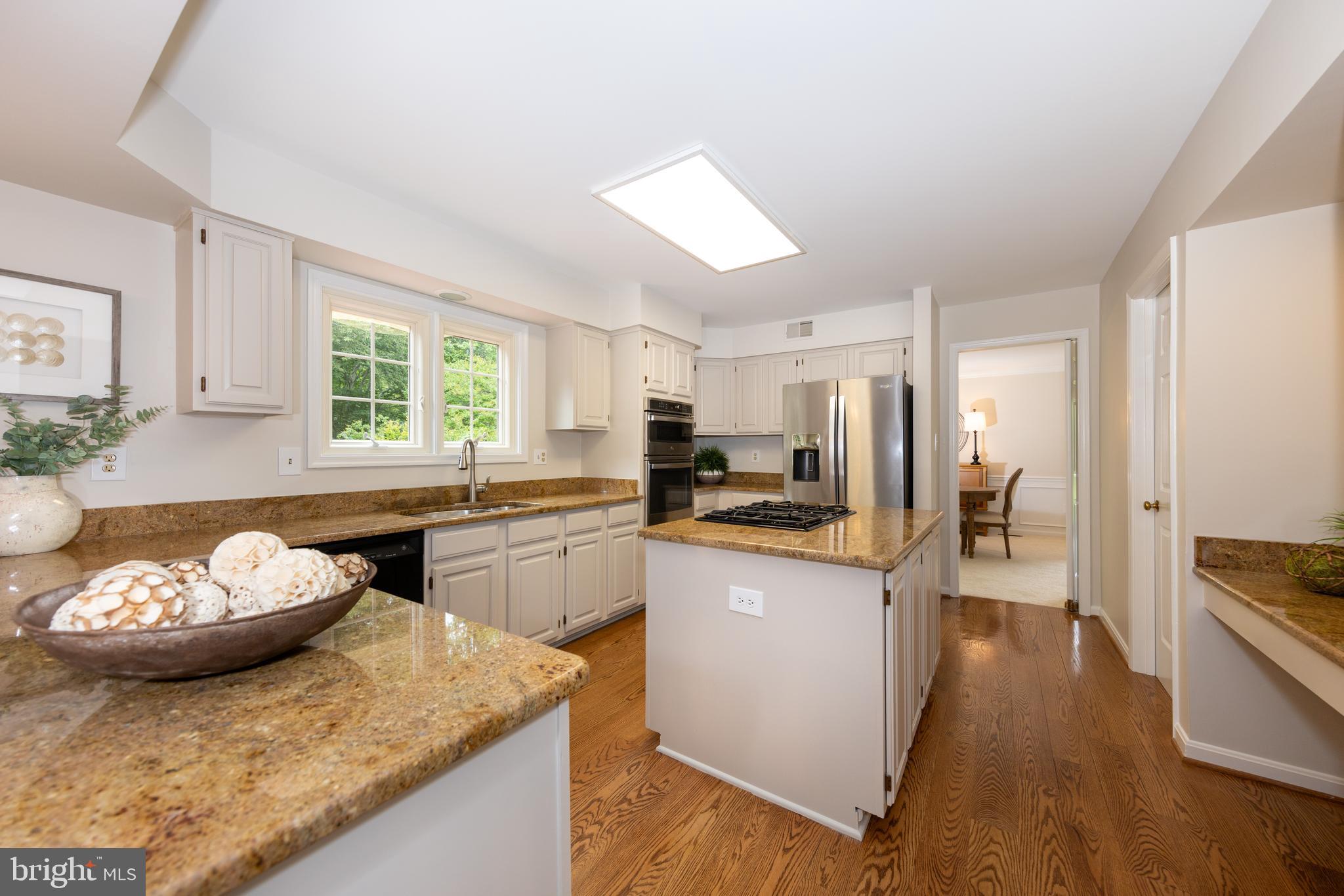 8103 Little Ridge Ln