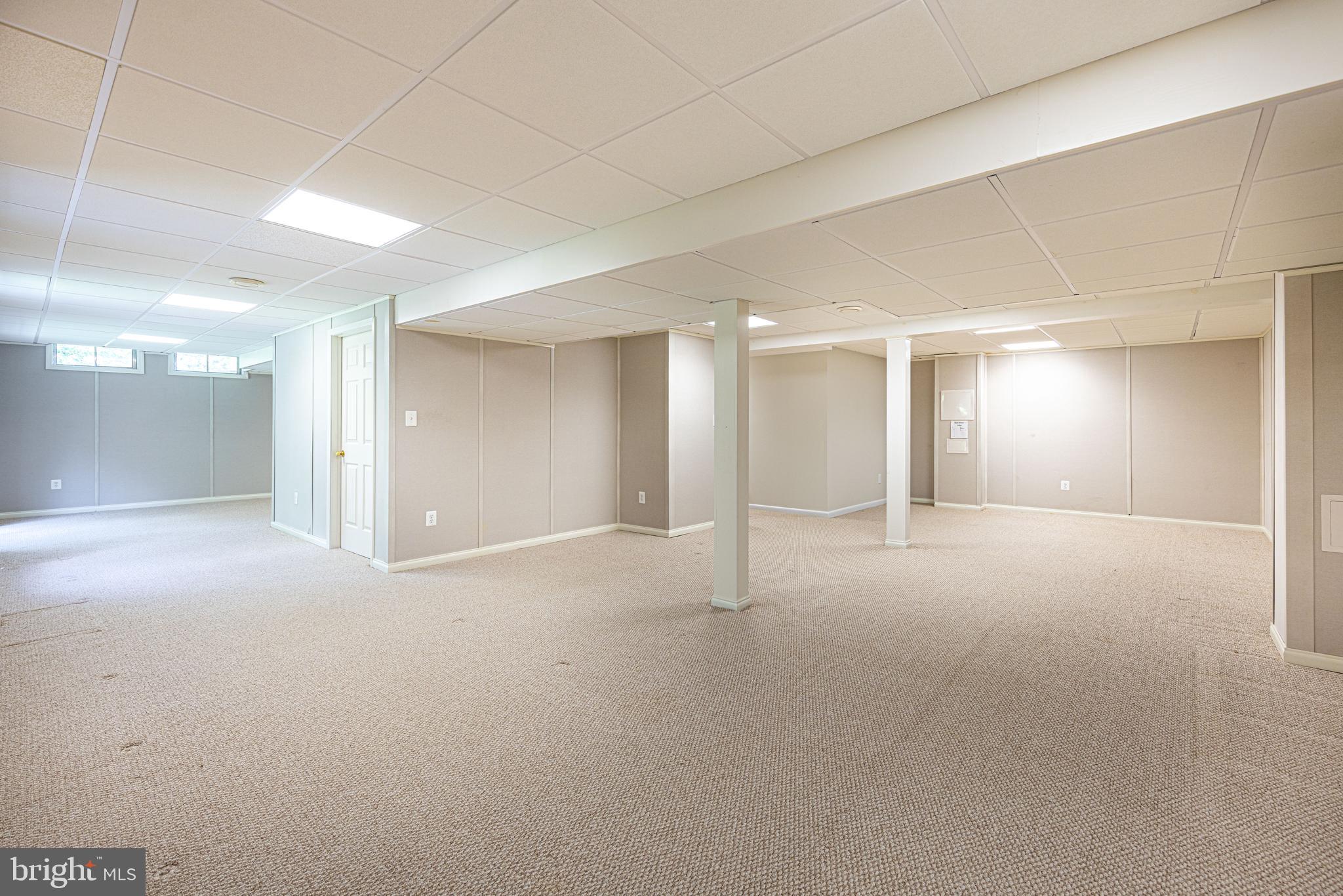 8103 Little Ridge Ln