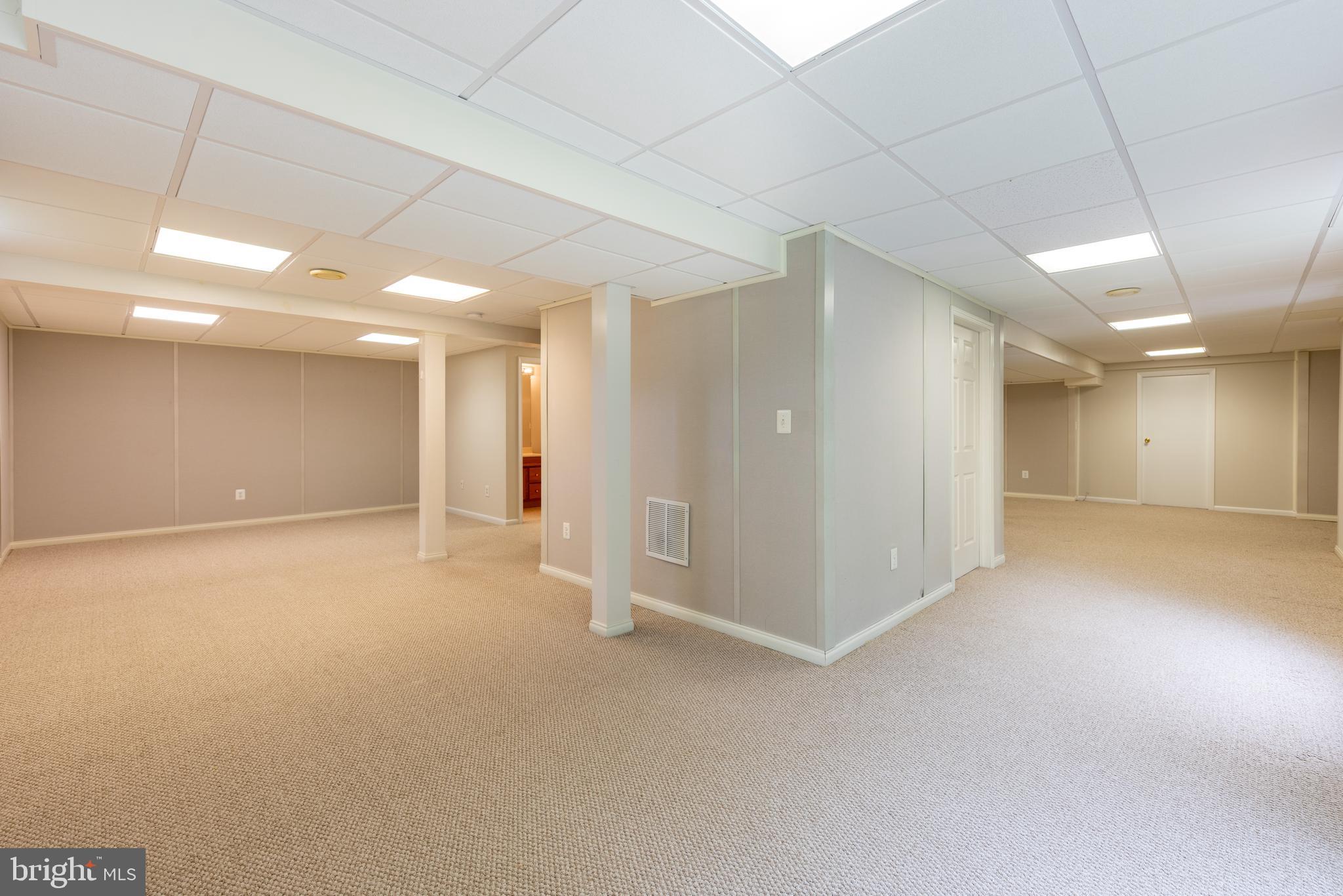 8103 Little Ridge Ln