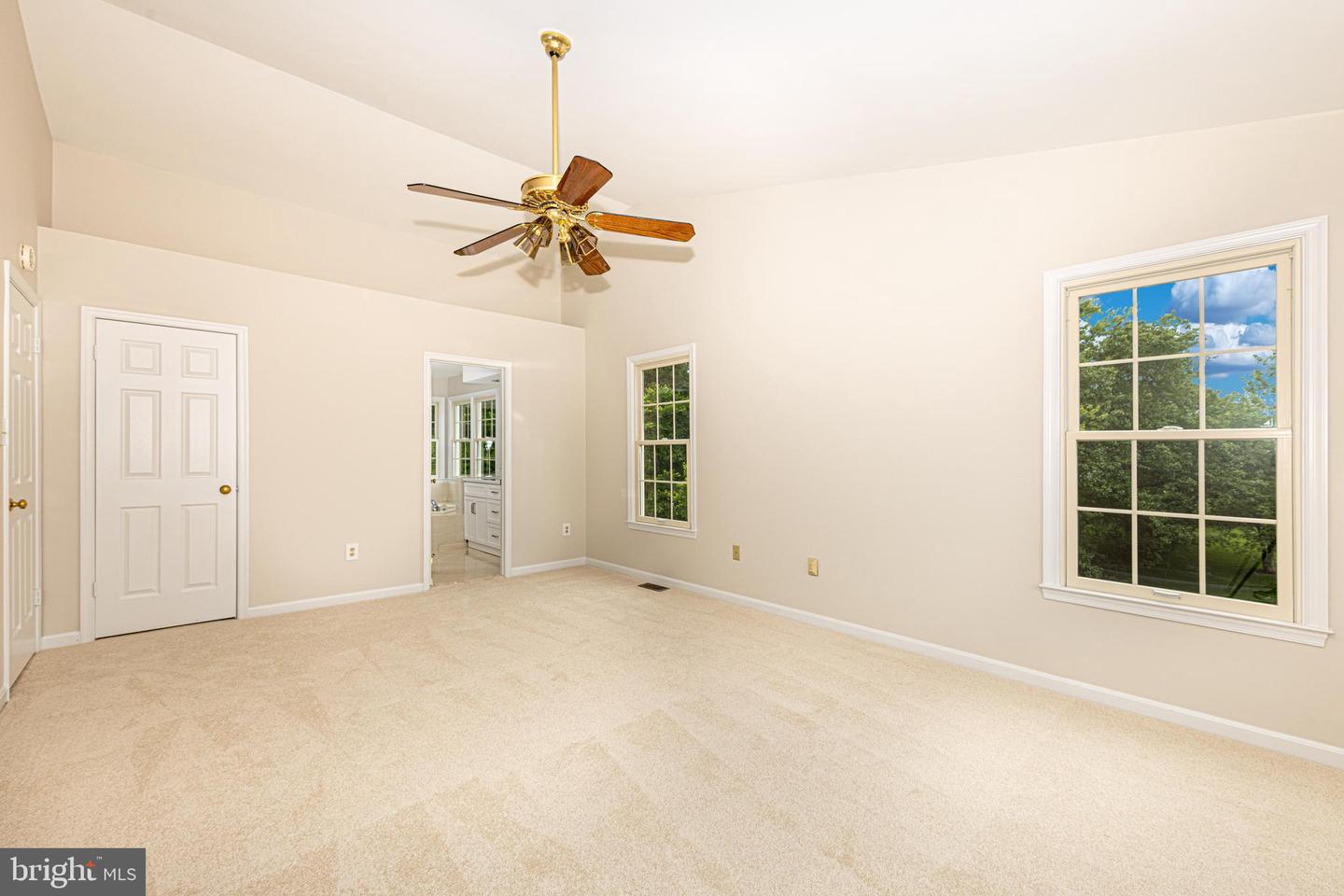 8103 Little Ridge Ln