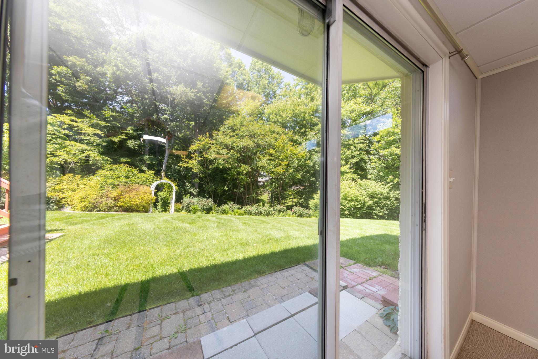 8103 Little Ridge Ln