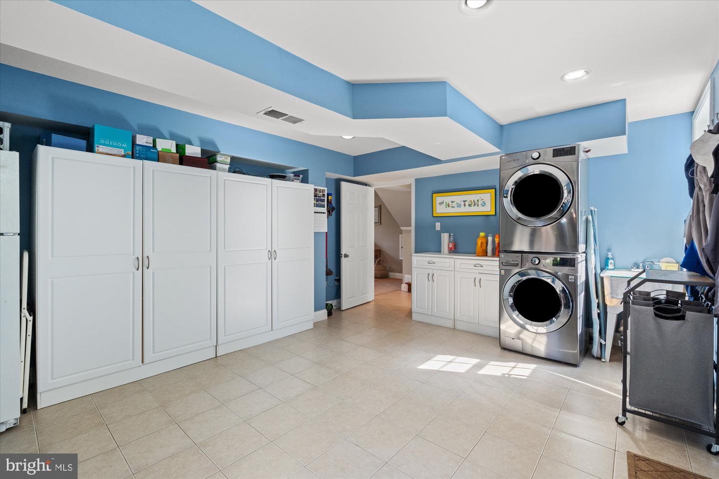 1106 Alden Rd