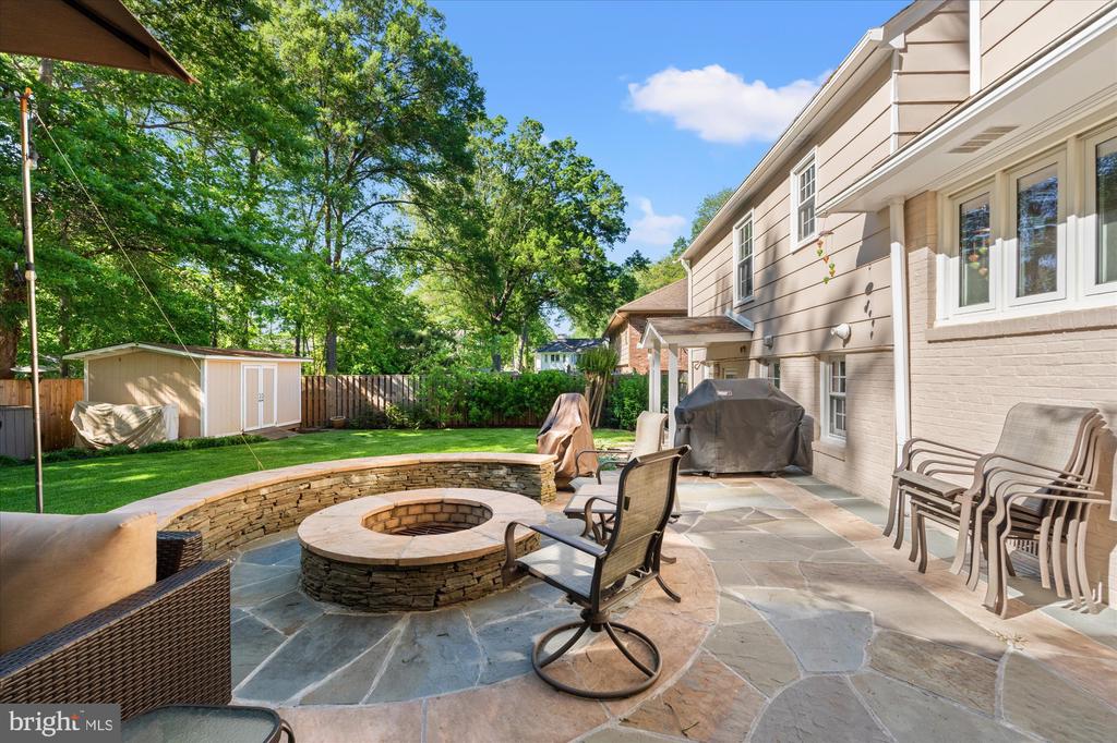 1106 Alden Rd