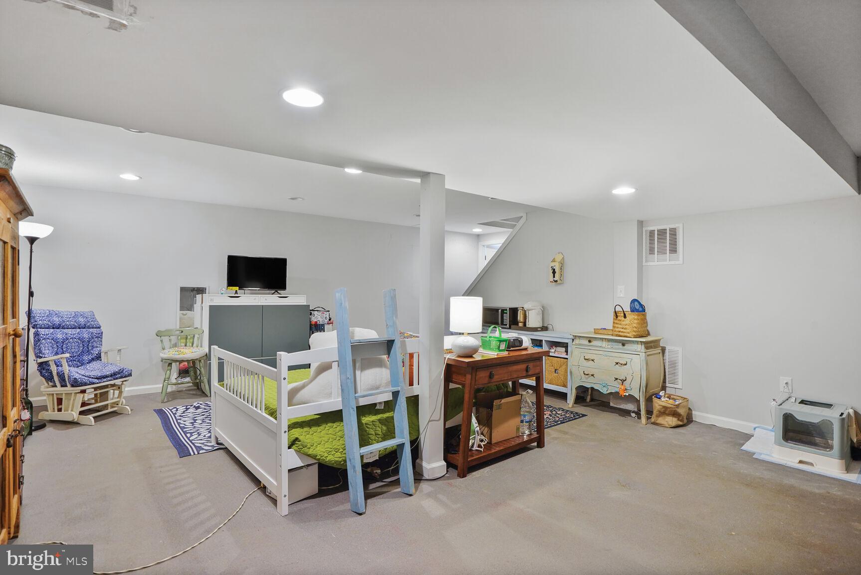 10911 CARTERS OAK WAY