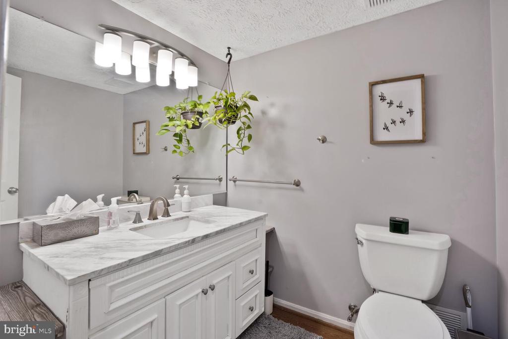 10911 CARTERS OAK WAY