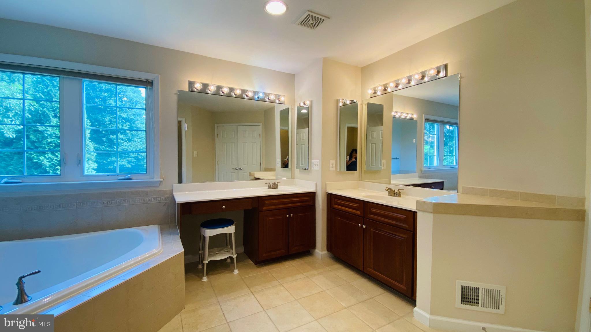 5315 DANAS CROSSING DRIVE