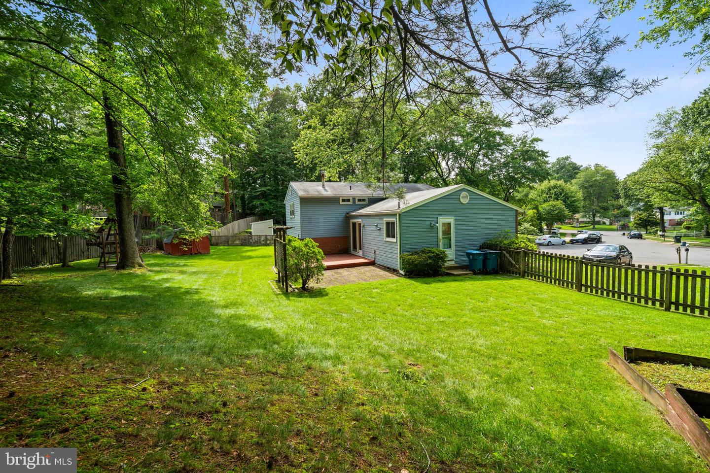 9211 Capricorn Ct