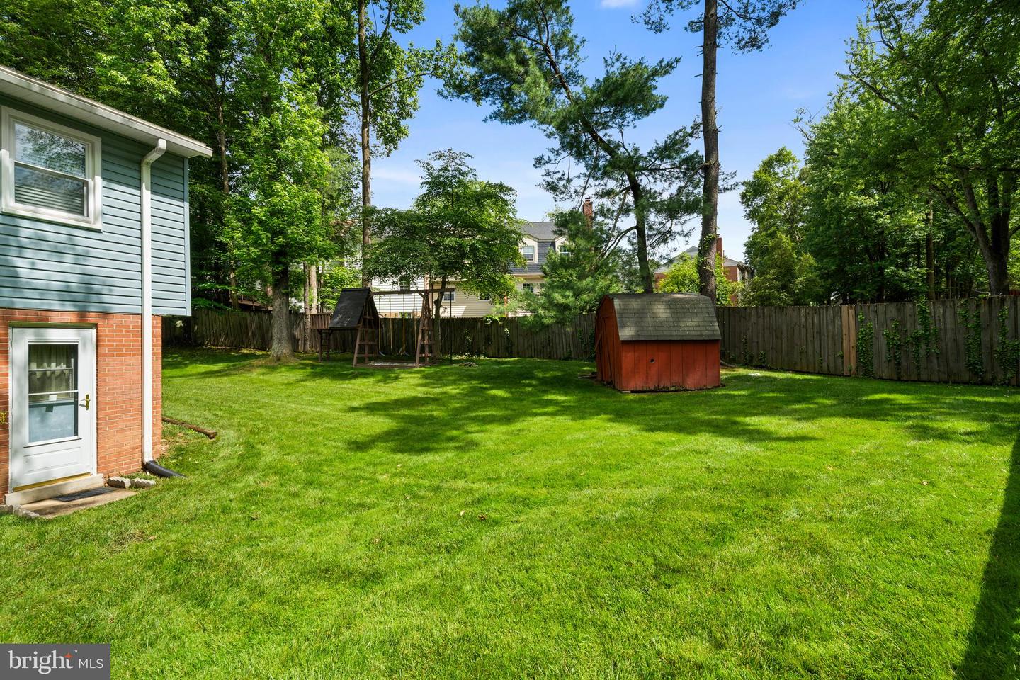 9211 Capricorn Ct