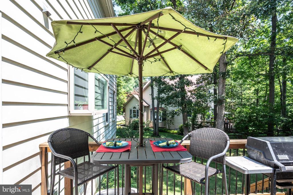 6909 TRILLIUM LANE
