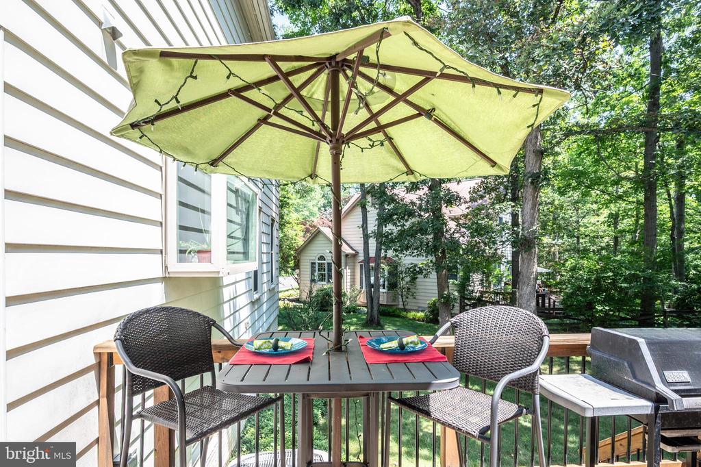 6909 TRILLIUM LANE
